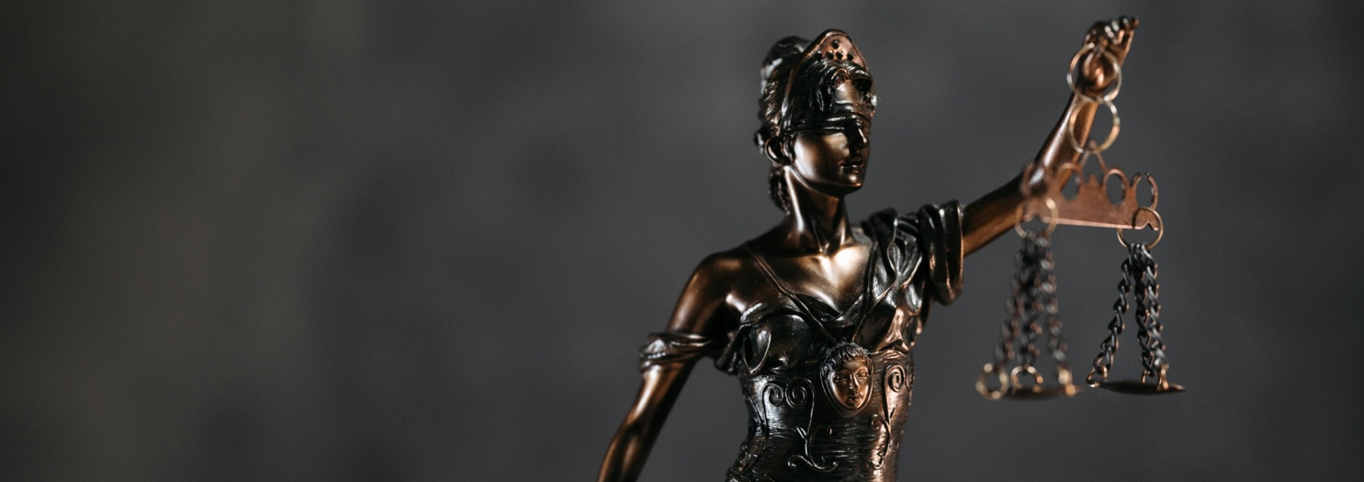 Präsentationsansicht der Firma gracza. 
Kanzlei am Forum